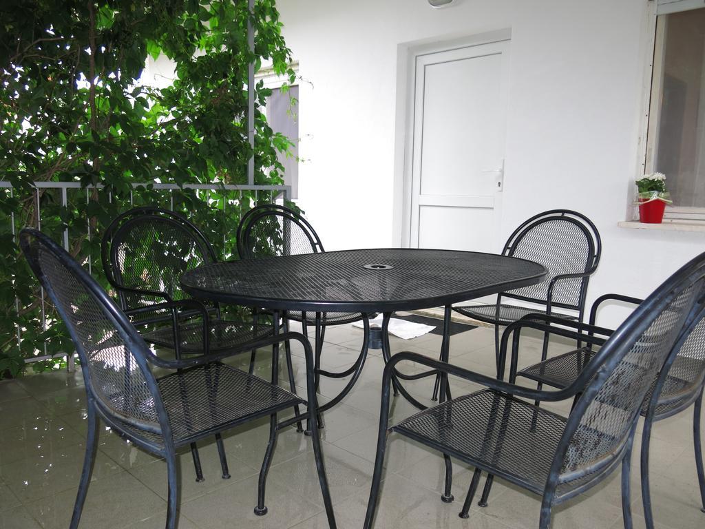 טרוגיר Apartments Luka חדר תמונה