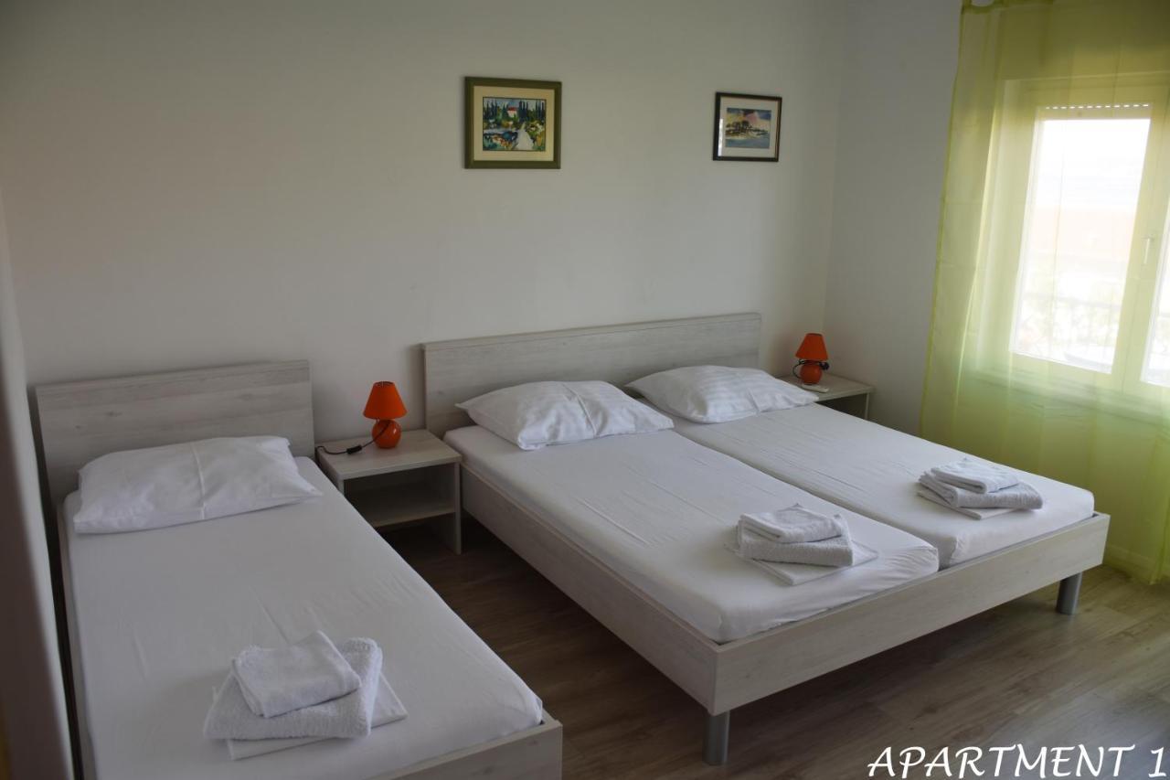 טרוגיר Apartments Luka מראה חיצוני תמונה
