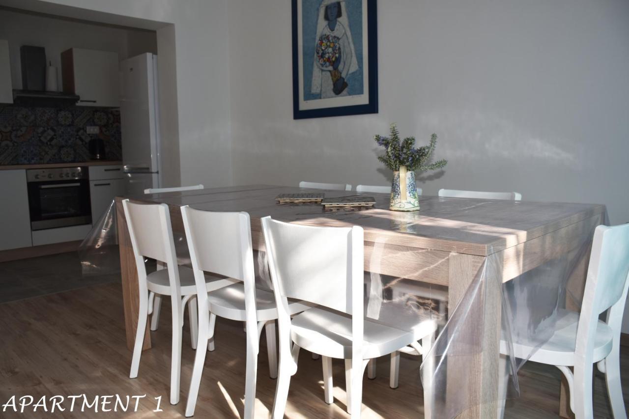 טרוגיר Apartments Luka מראה חיצוני תמונה