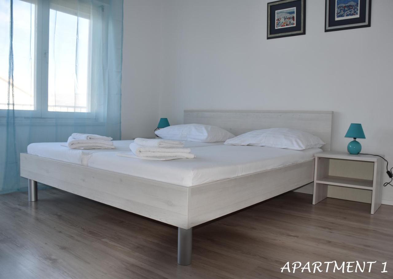 טרוגיר Apartments Luka מראה חיצוני תמונה