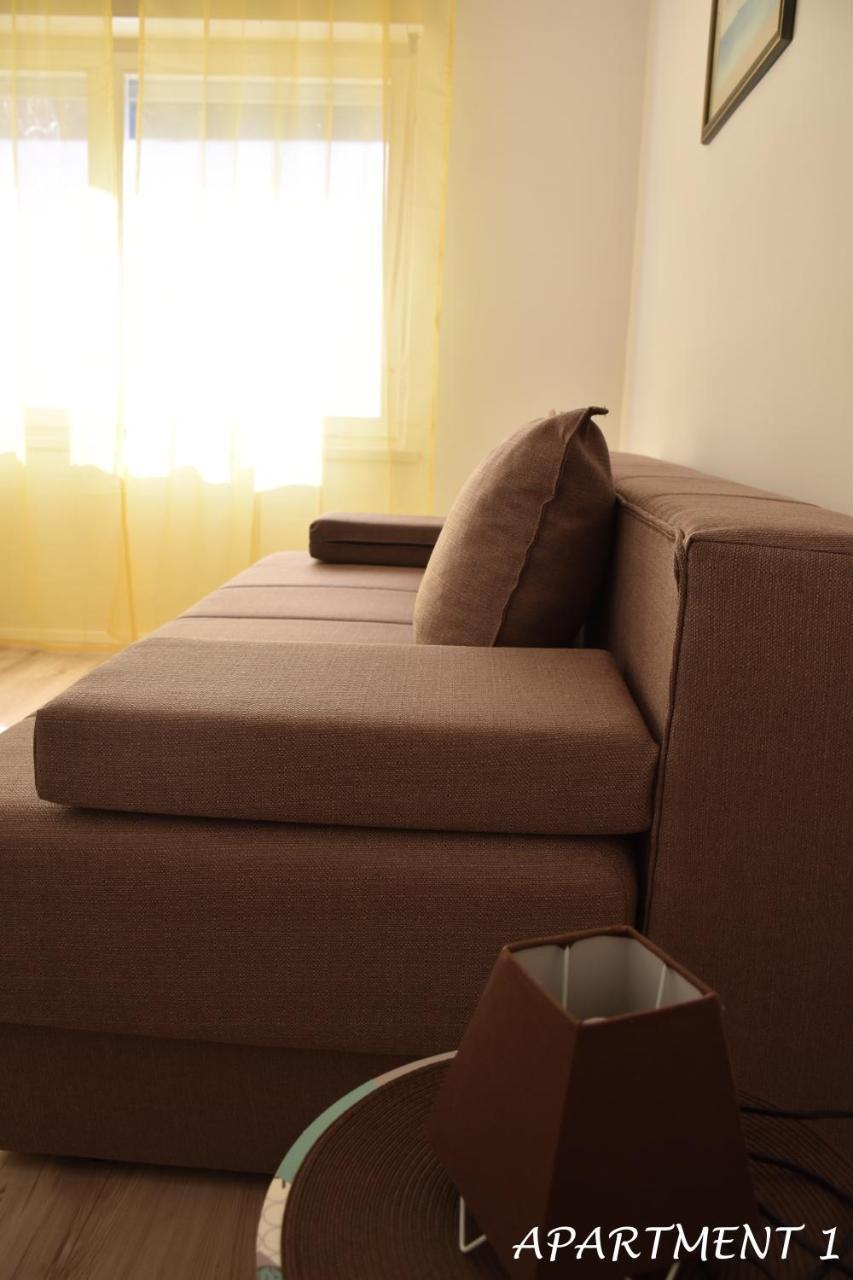טרוגיר Apartments Luka מראה חיצוני תמונה
