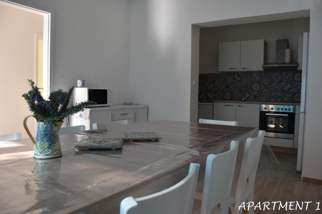 טרוגיר Apartments Luka מראה חיצוני תמונה