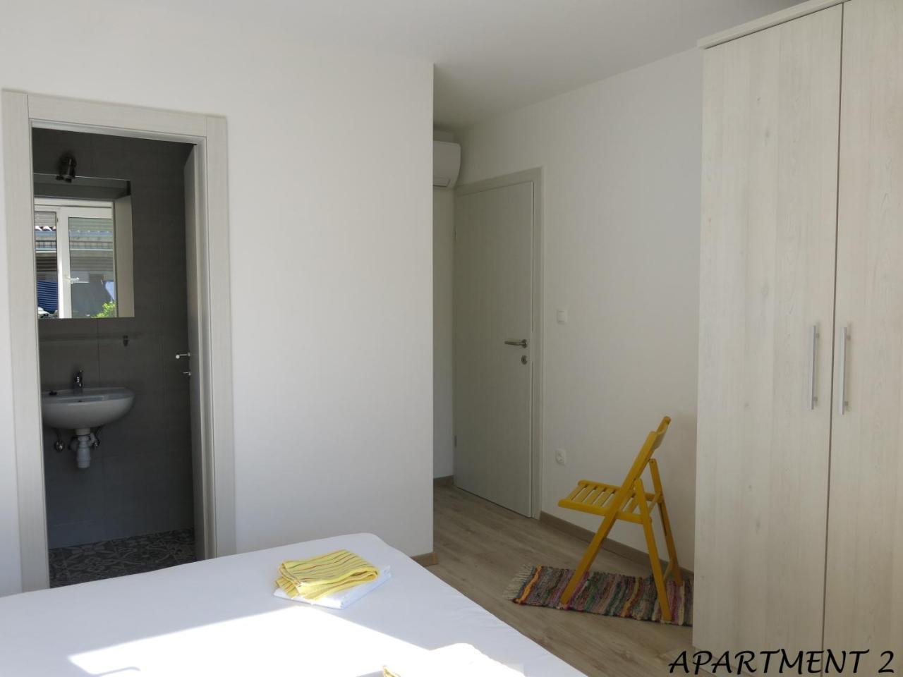 טרוגיר Apartments Luka מראה חיצוני תמונה