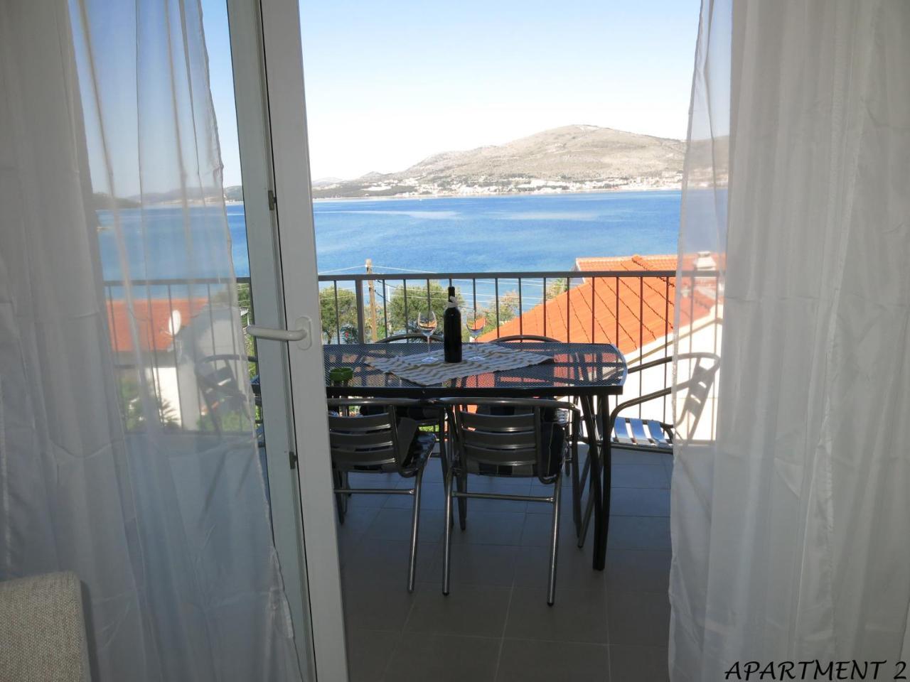 טרוגיר Apartments Luka מראה חיצוני תמונה