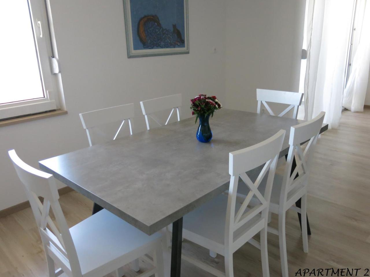 טרוגיר Apartments Luka מראה חיצוני תמונה